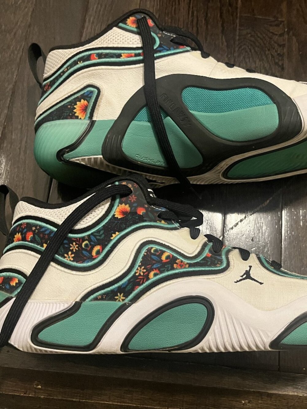 Jordan Men's Tatum 3 - excellent used condition